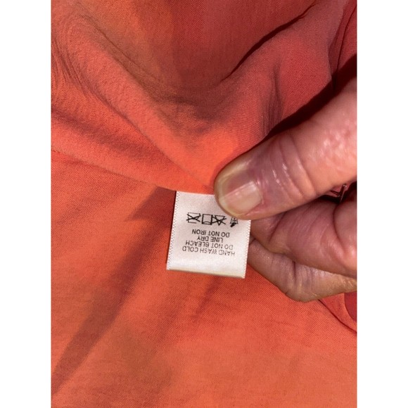HOCO Top Womens Size 1X 2X V Neck Salmon Coral Runs Large NWT - Picture 6 of 6